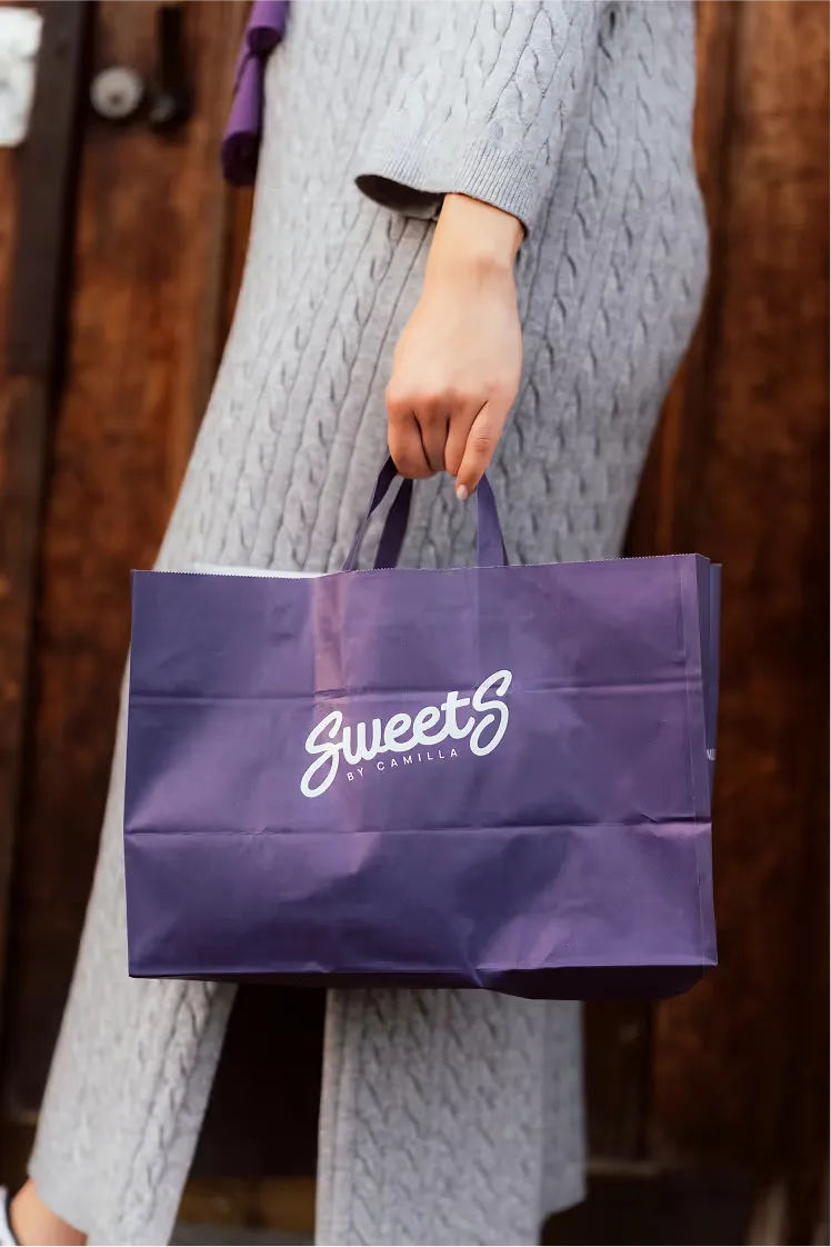 En lila Sweets-påse